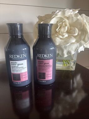 Redken Acidic Color Gloss Shampoo & Conditioner set 10.1oz bottles